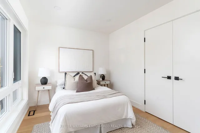 Additional image 19 of 107A Holborne Ave