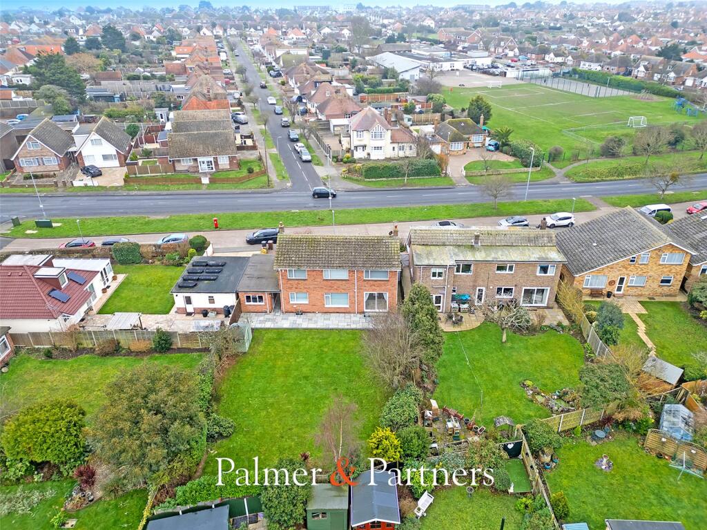 Additional image 25 of Aylesbury Drive, Holland-on-Sea, Clacton-on-Sea, Essex, CO15