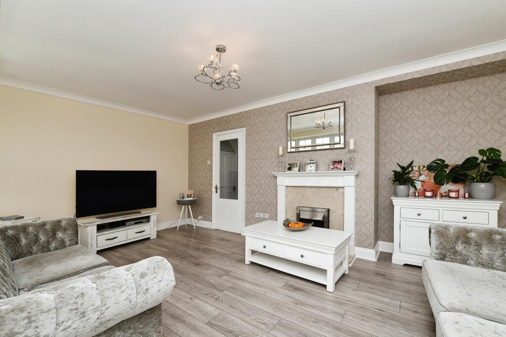 Additional image 16 of Balmoral Close, Billericay, CM11