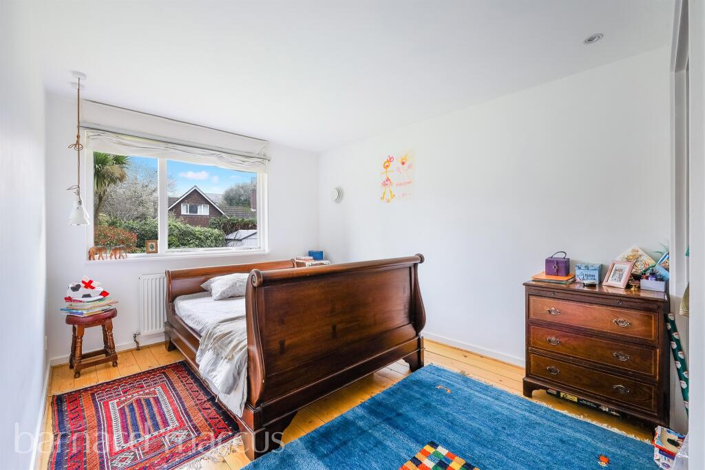 Additional image 6 of Chiltern Close, Croydon