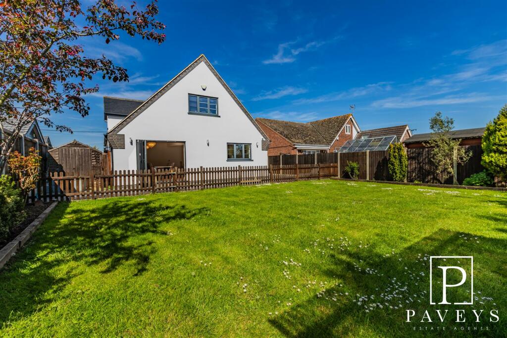 Additional image 20 of White Lodge Crescent, Thorpe-Le-Soken