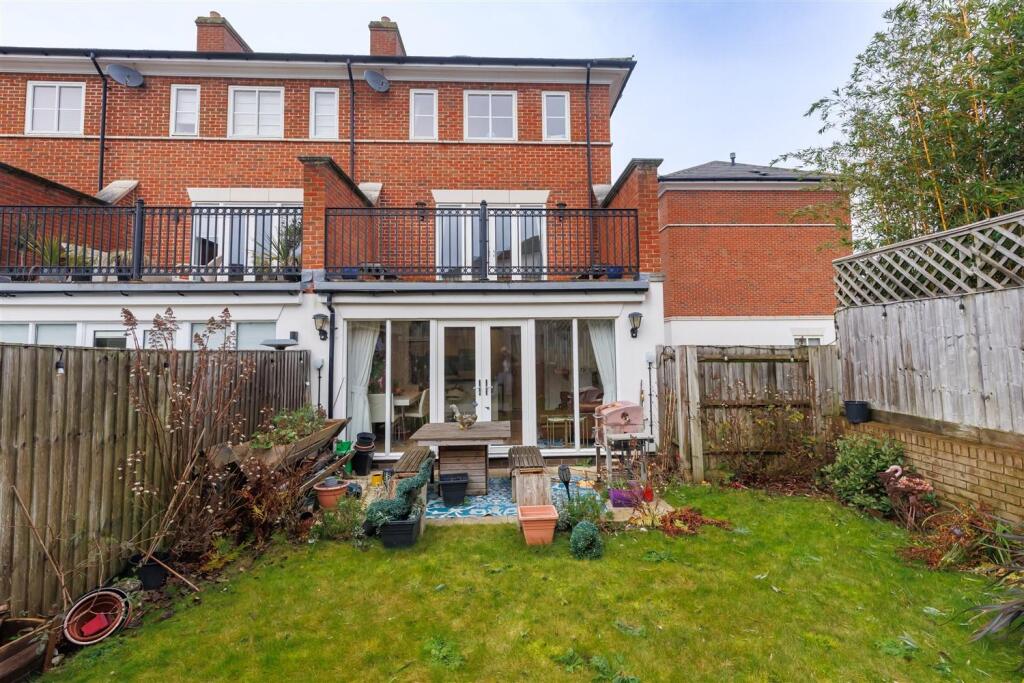 Additional image 6 of Mowbray Close, Epping