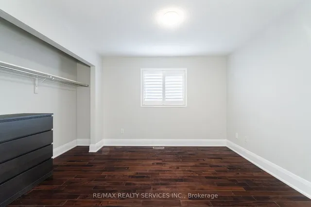 Additional image 32 of 57 Legend Lane