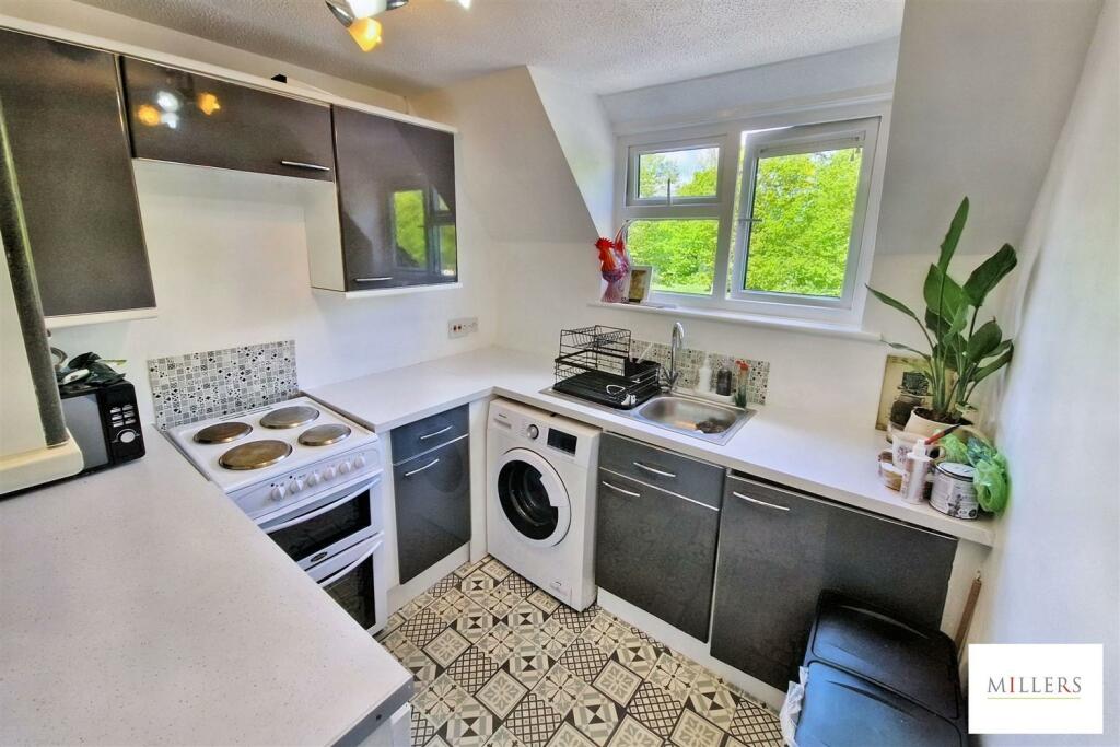 Additional image 10 of Mill Lane, High Ongar