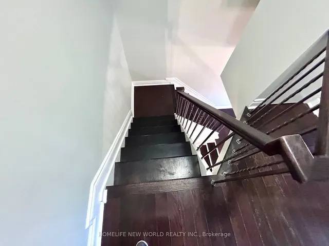 Additional image 12 of 7 Jenny Wren Way