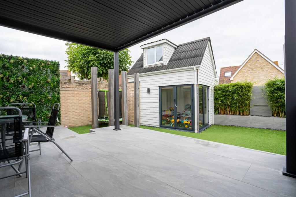 Additional image 26 of Queenborough Lane, Braintree, CM77