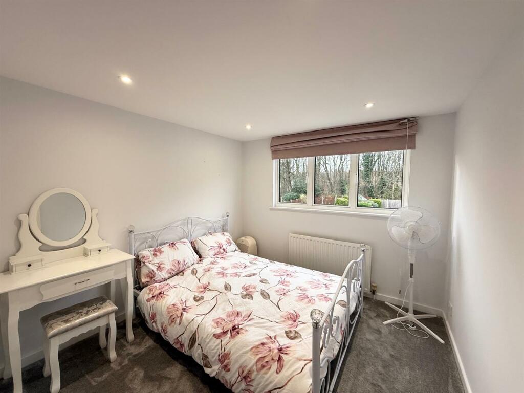 Additional image 11 of Victors Crescent, Hutton, Brentwood