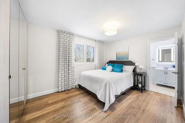 Additional image 20 of 12 Marisa Crt