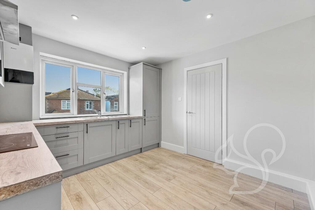 Additional image 3 of Bergholt Road, Colchester