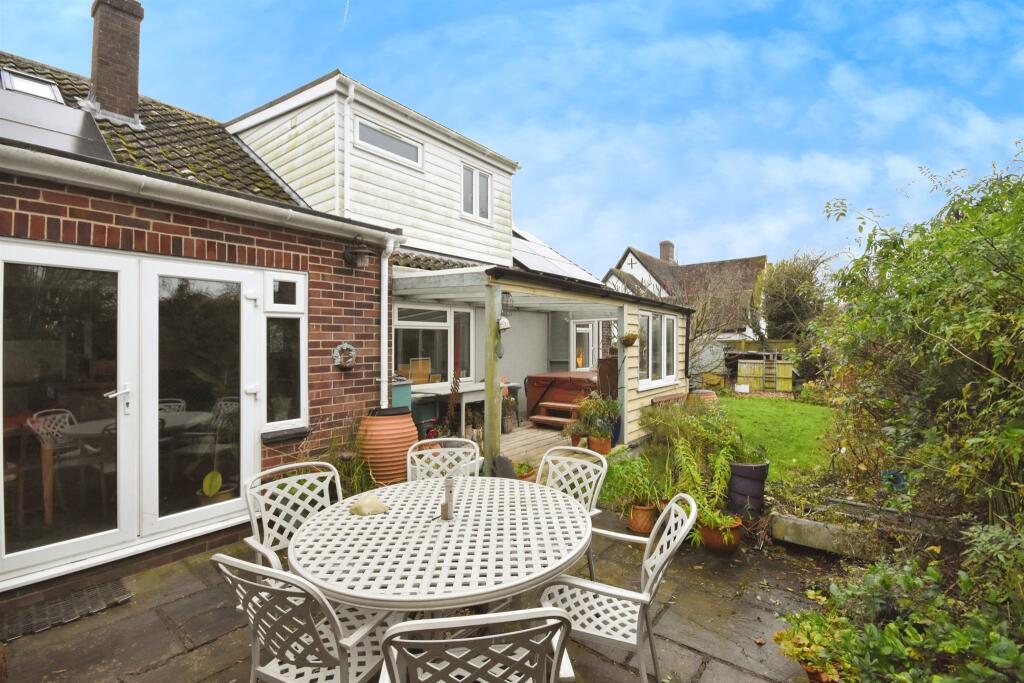 Additional image 16 of Cross End, Pebmarsh, Halstead