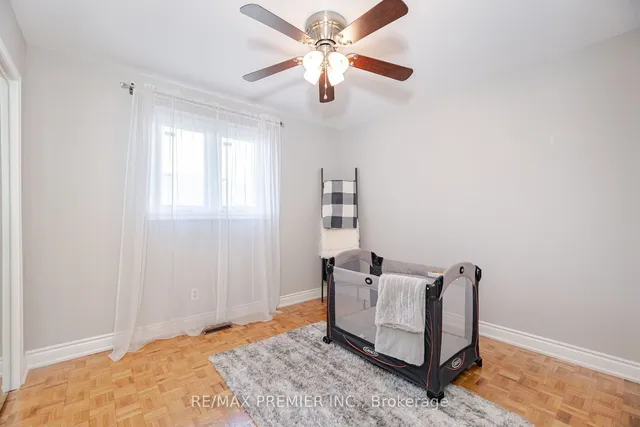 Additional image 14 of 14 Capstan Crt