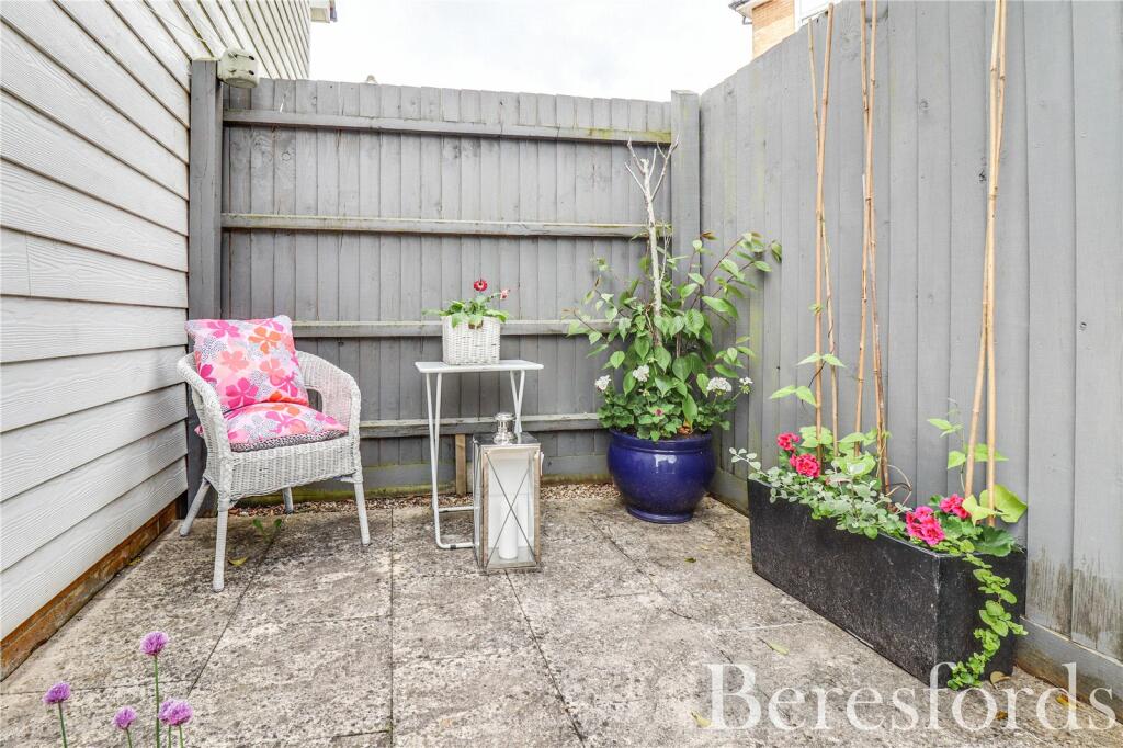 Additional image 10 of Almond Road, Dunmow, CM6