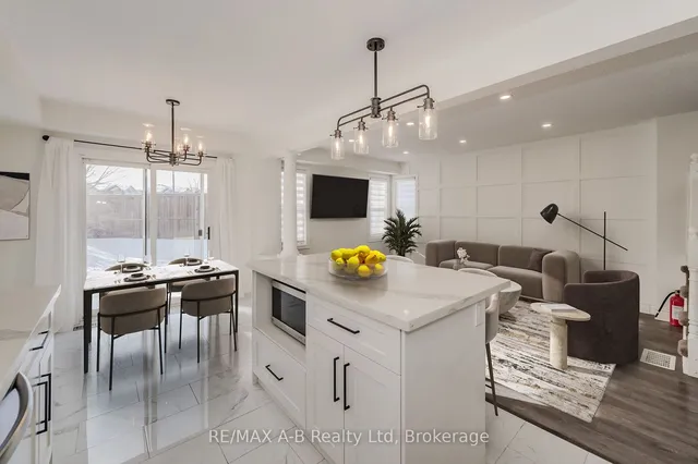 Additional image 10 of 284 Bridlewreath St