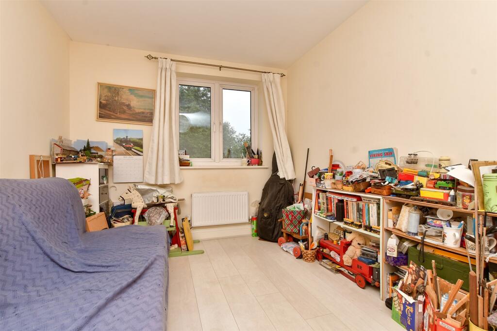 Additional image 5 of Hawthorne Gardens, Caterham, Surrey