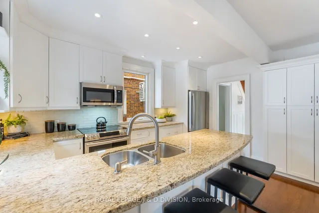 Additional image 14 of 360 Briar Hill Ave