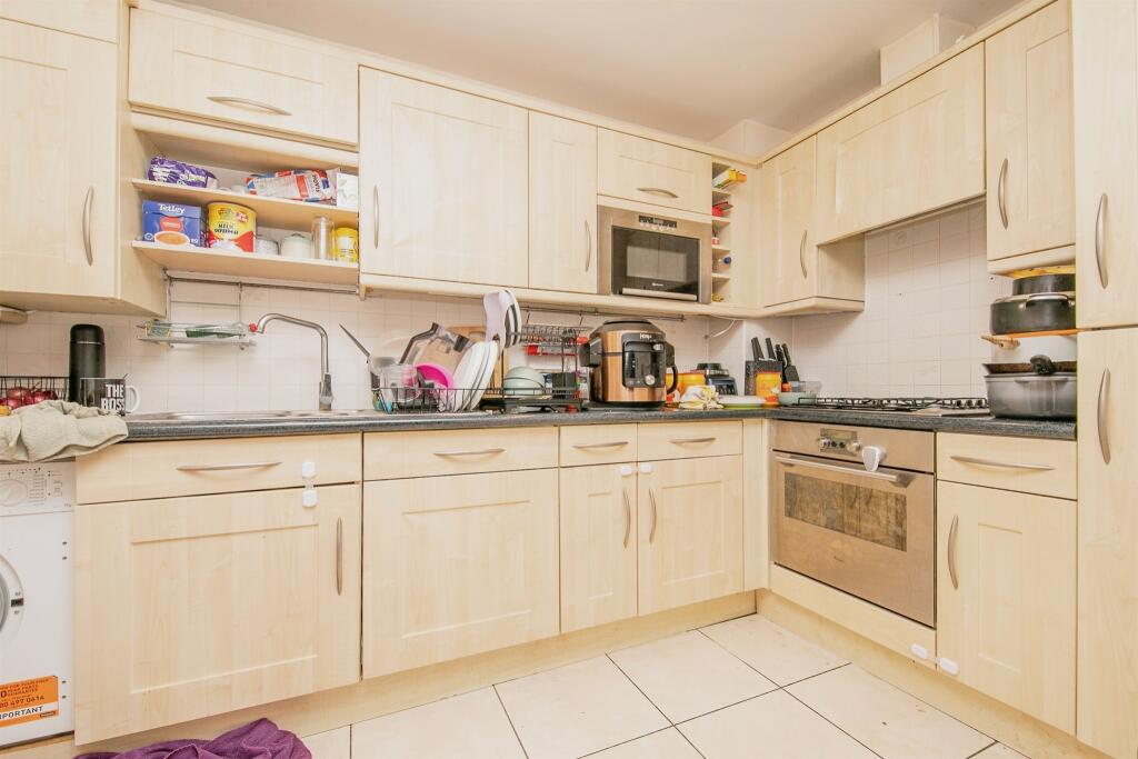 Additional image 9 of Henry Laver Court, Colchester