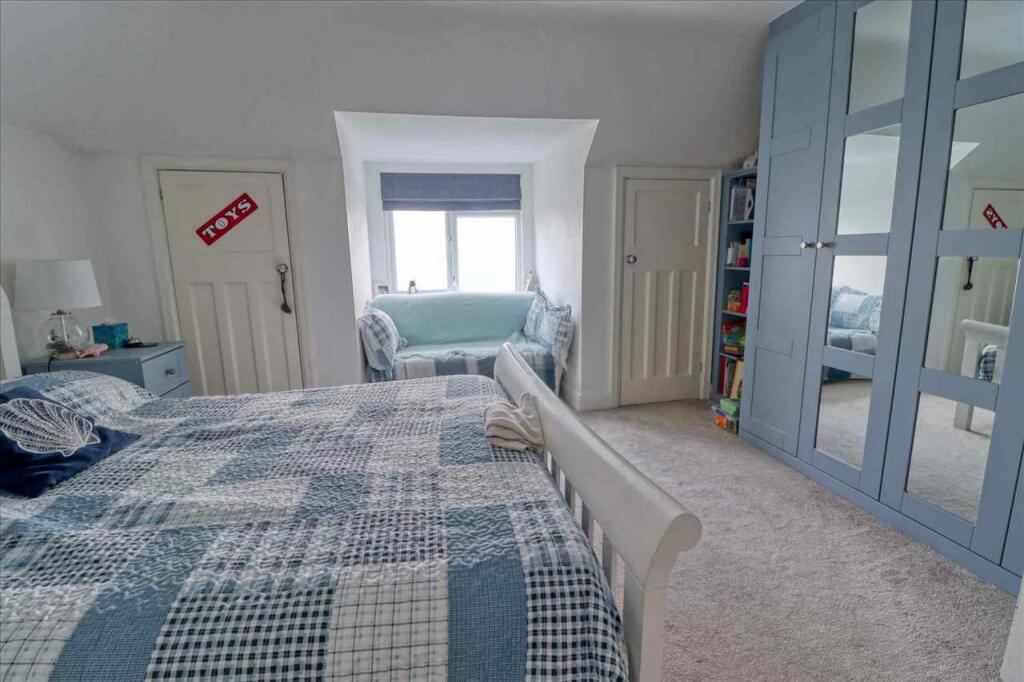 Additional image 13 of The Esplanade, Holland on Sea