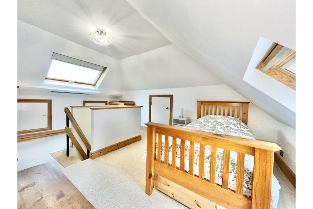 Additional image 19 of Hillside Grove, Chelmsford, CM2