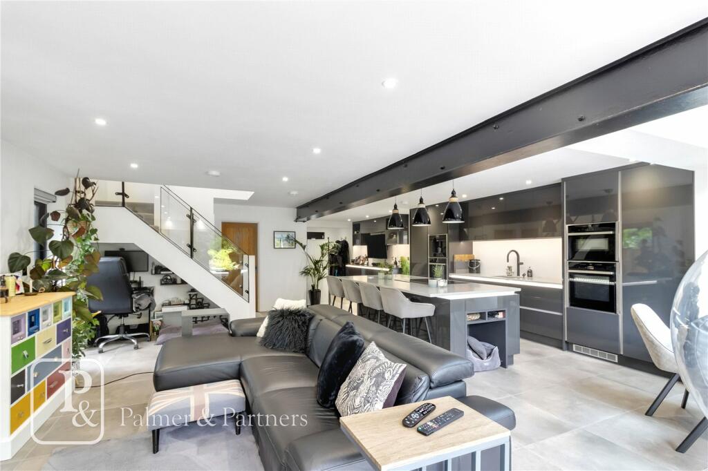 Additional image 7 of Parsons Heath, Colchester, Essex, CO4