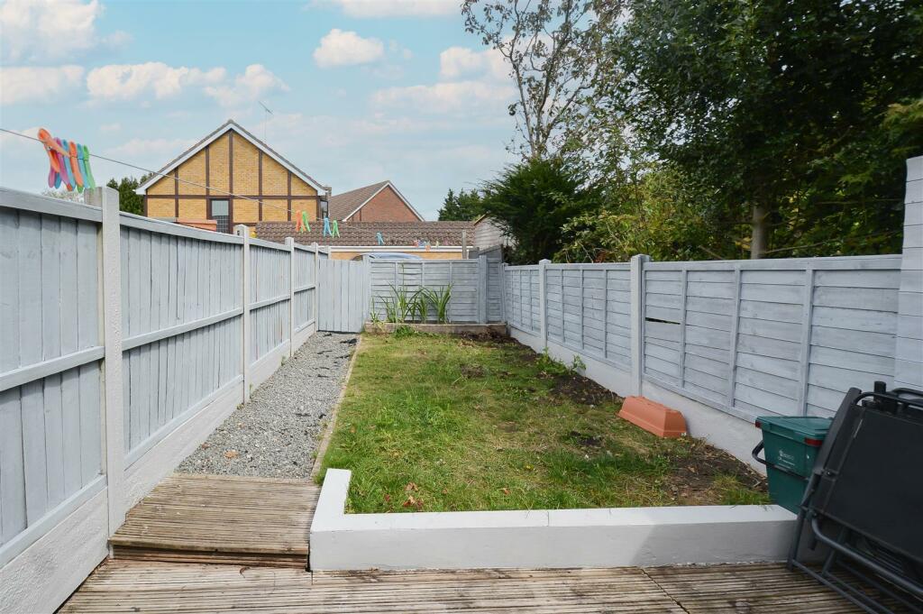 Additional image 13 of Coxtie Green Road, Pilgrims Hatch, Brentwood