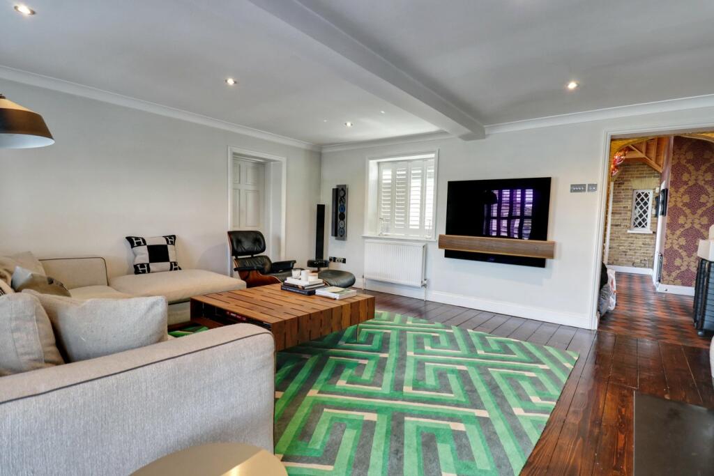 Additional image 8 of Old Harlow, CM17