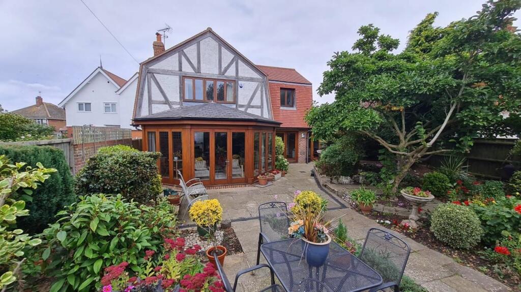 Additional image 25 of HOLLAND ROAD, FRINTON-ON-SEA