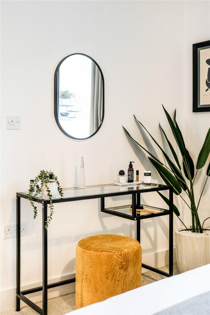 Additional image 11 of Station Road, Croydon, CR0