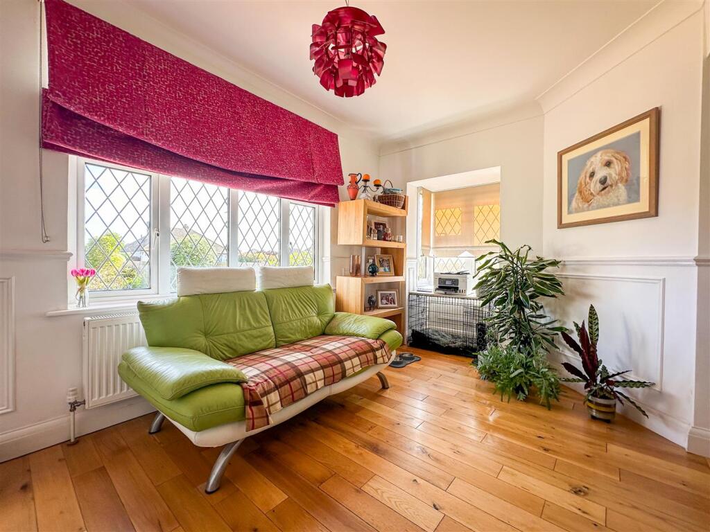 Additional image 10 of First Avenue, East Clacton, Essex