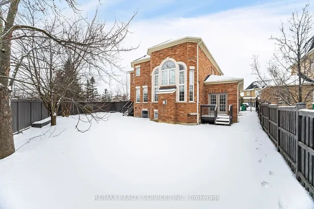 Additional image 31 of 64 Louvain Dr