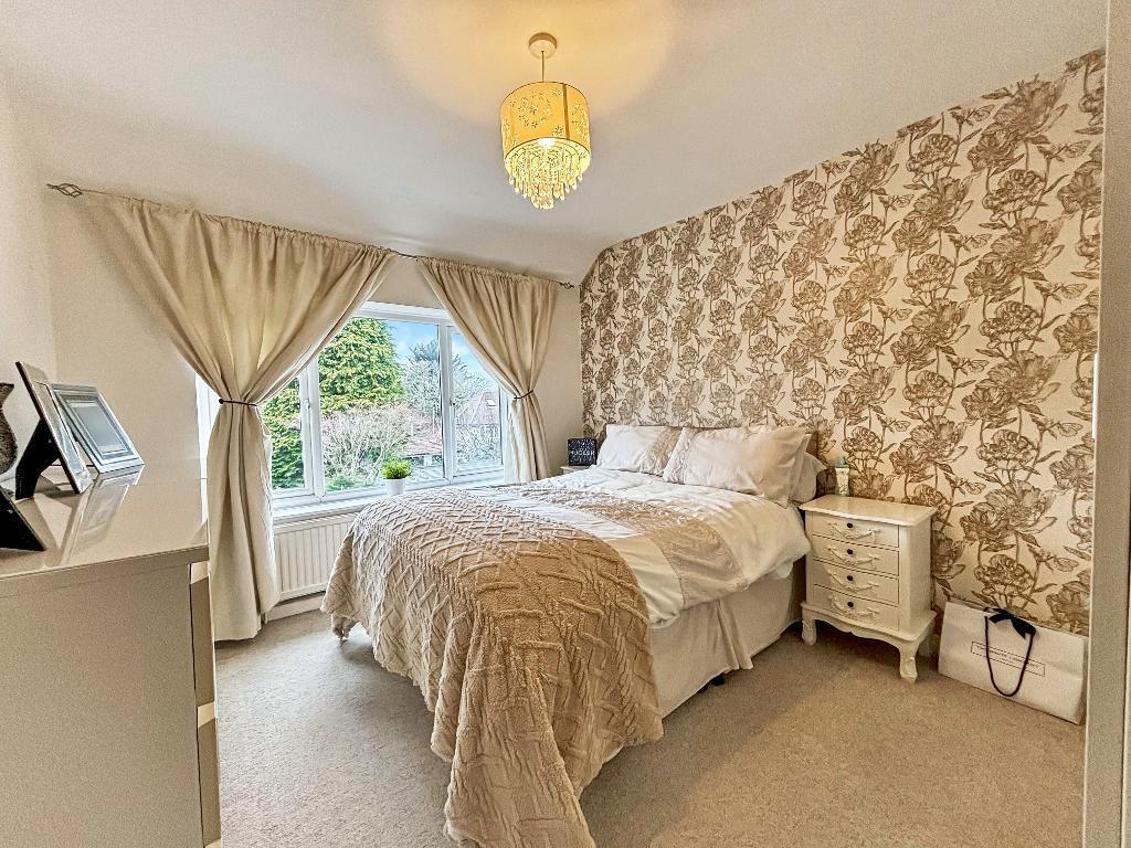 Additional image 13 of Benhurst Gardens, South Croydon, CR2 8NY