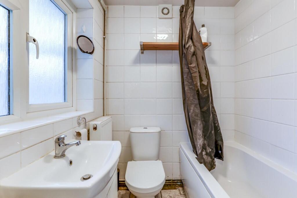 Additional image 5 of Thorley Street, Bishop's Stortford