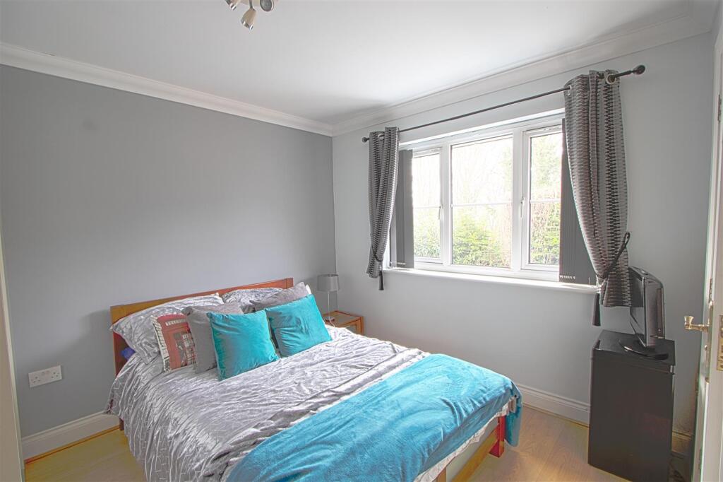 Additional image 15 of Highland Grove, Billericay