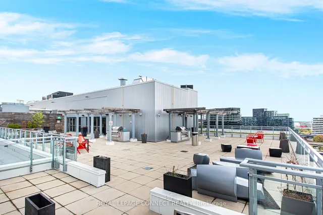 Additional image 37 of 510 King St Unit 807