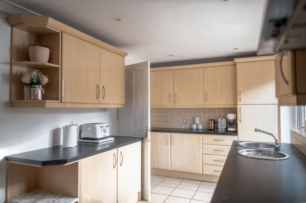 Additional image 6 of Redmayne Drive, Chelmsford, CM2 9XF