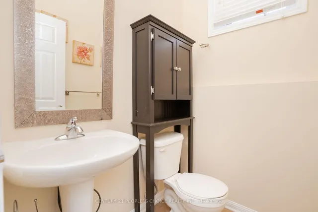 Additional image 19 of 10 Clenston Rd