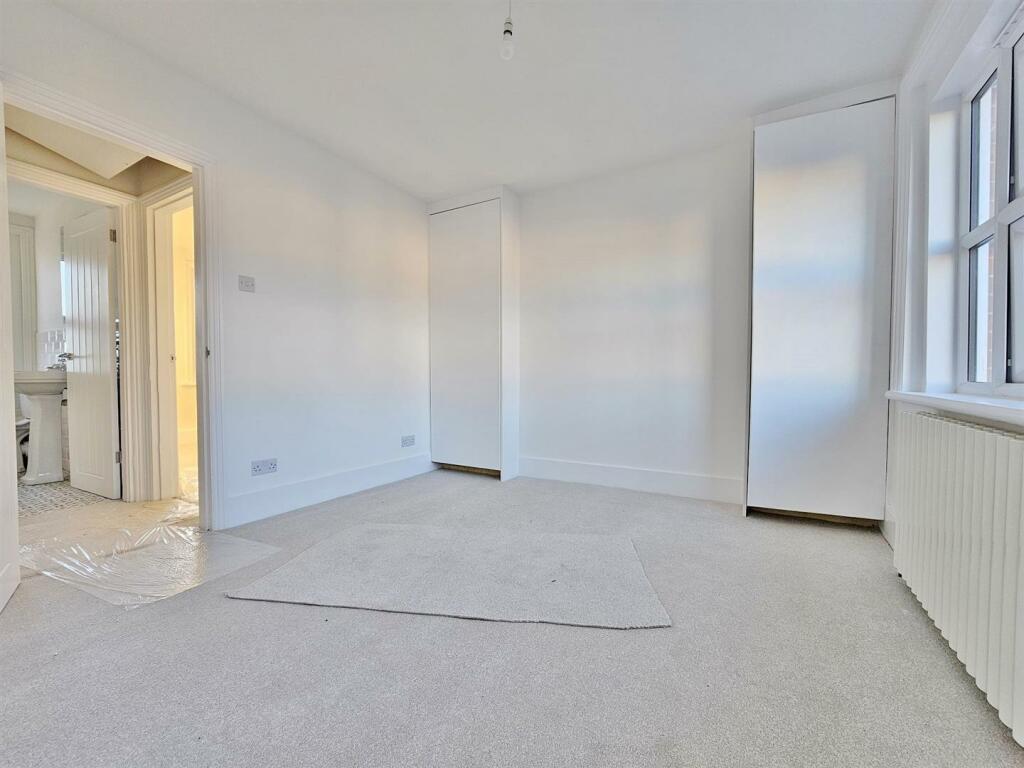 Additional image 21 of Pole Barn Lane, Frinton-On-Sea