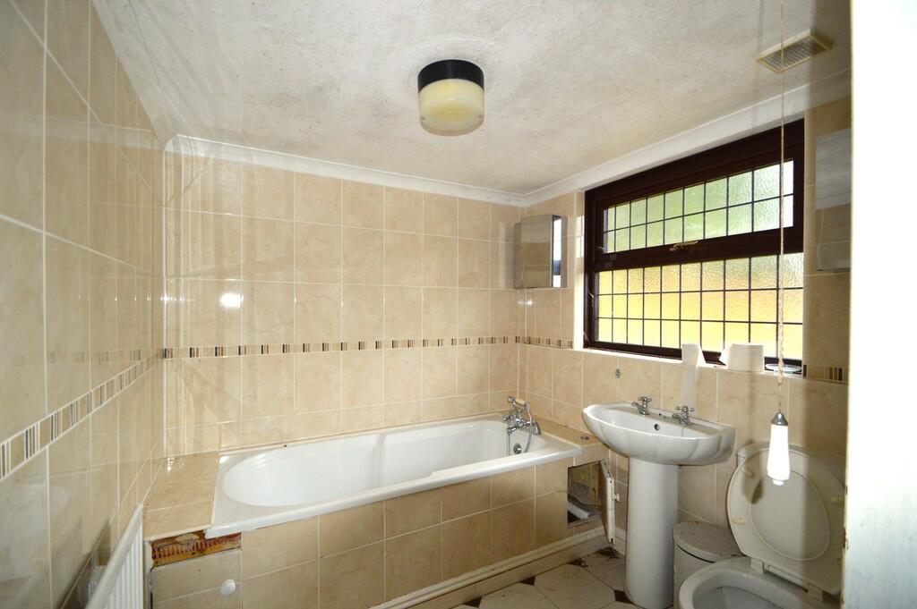 Additional image 9 of Halstead Road, Gosfield, Essex