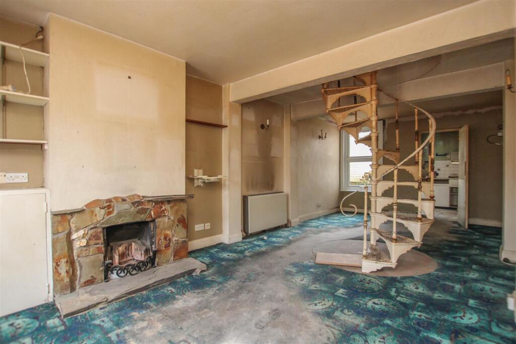 Additional image 3 of Nita Road, Warley, Brentwood