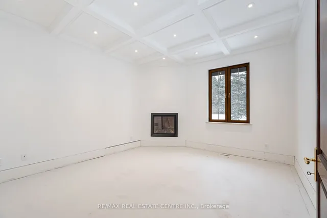 Additional image 22 of 2 Edgeforest Dr