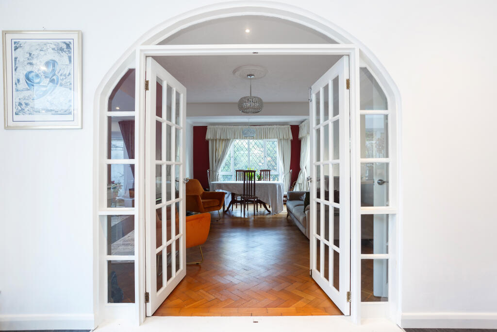 Additional image 9 of Harestone Valley Road, Caterham, CR3