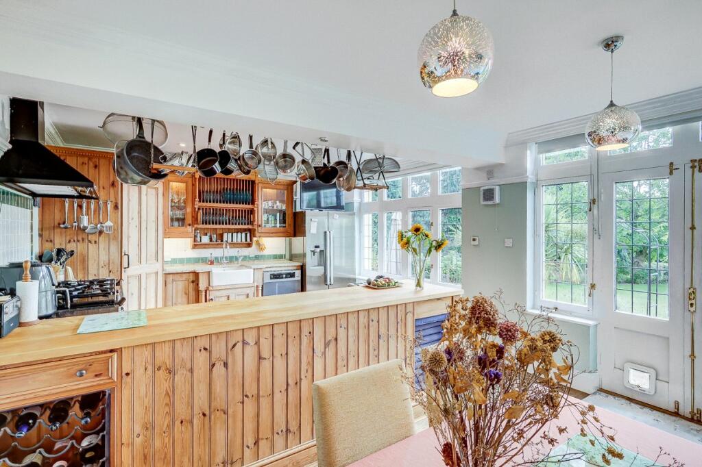 Additional image 12 of Jane Walker Park, Nayland, Colchester, Suffolk, CO6