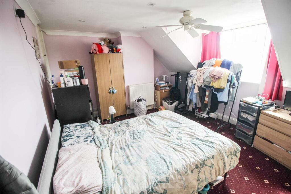 Additional image 6 of Salesbury Drive, Billericay