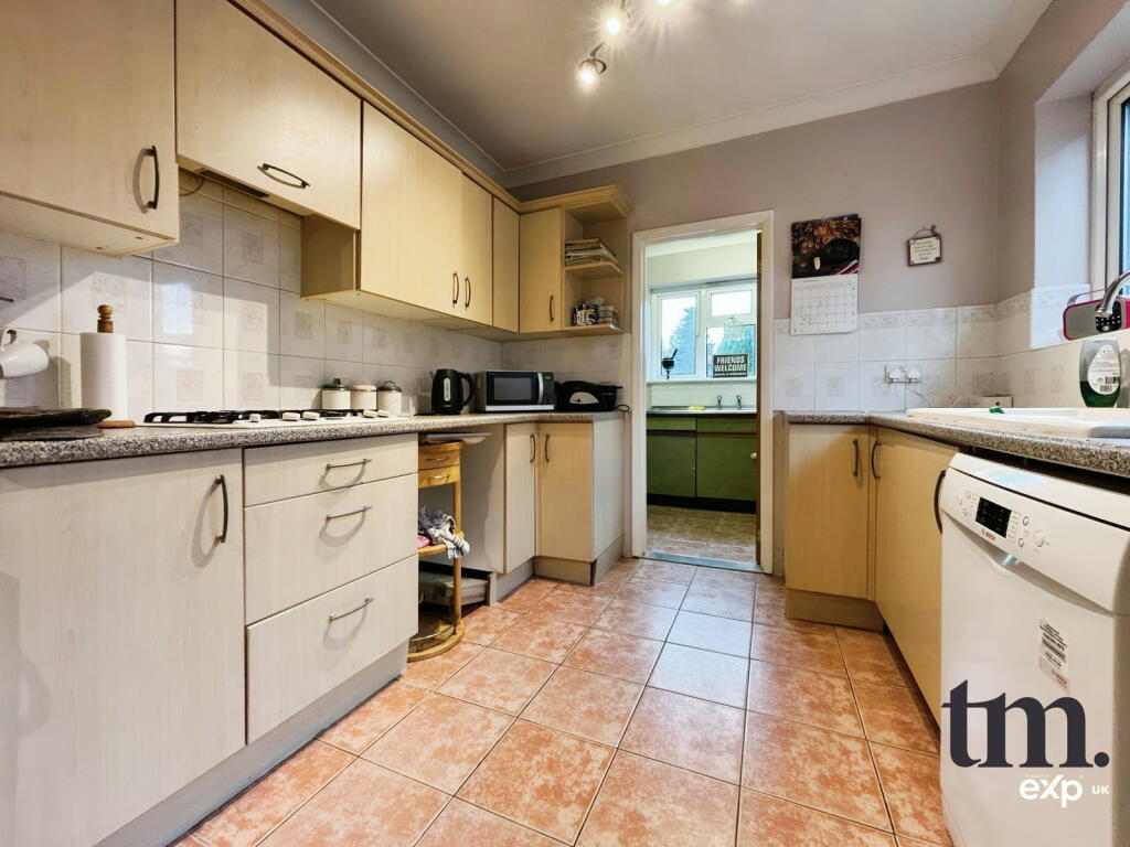 Additional image 10 of High Garrett, Braintree, CM7 5NP