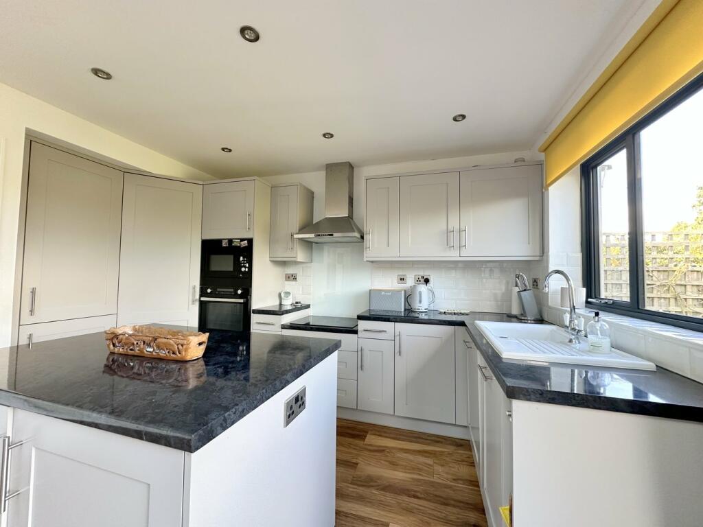 Additional image 13 of Victoria Road, Writtle, Chelmsford, CM1