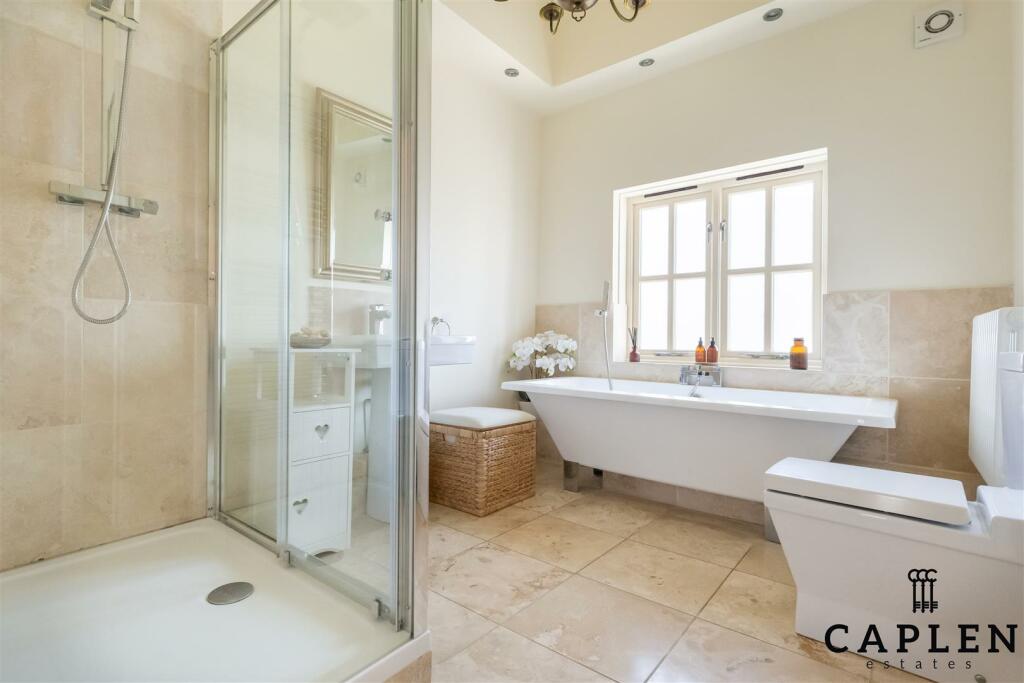 Additional image 27 of Fiddlers Hamlet