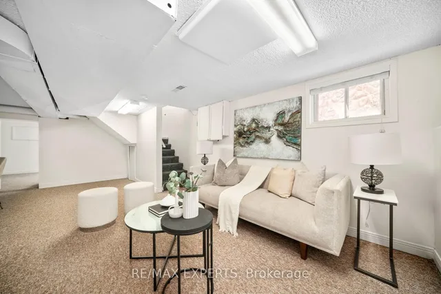 Additional image 18 of 54 Dennis Ave