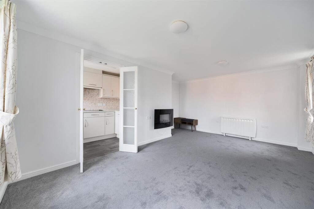 Additional image 3 of Harewood Court, Warlingham