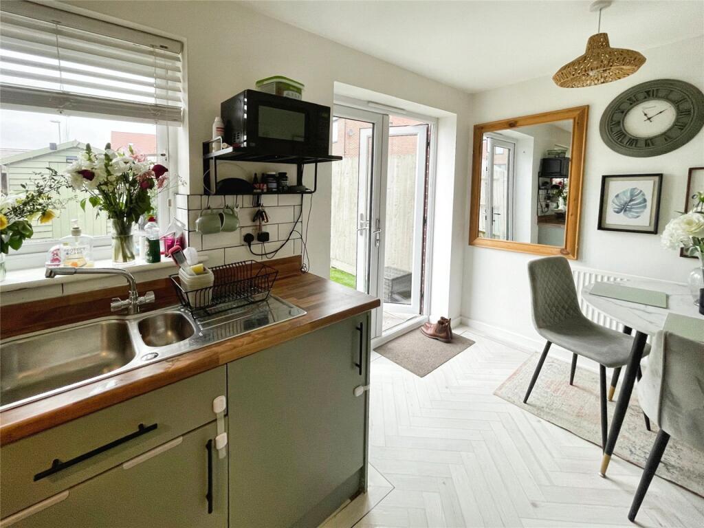 Additional image 9 of Myrtle Close, Harlow, Essex, CM17