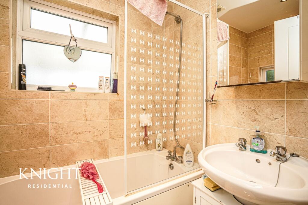 Additional image 5 of Bergholt Road, Colchester, CO4