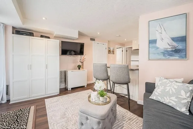 Additional image 8 of 489 East Ave Unit A